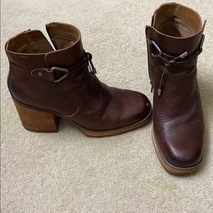 Kirk’s Mertle booty